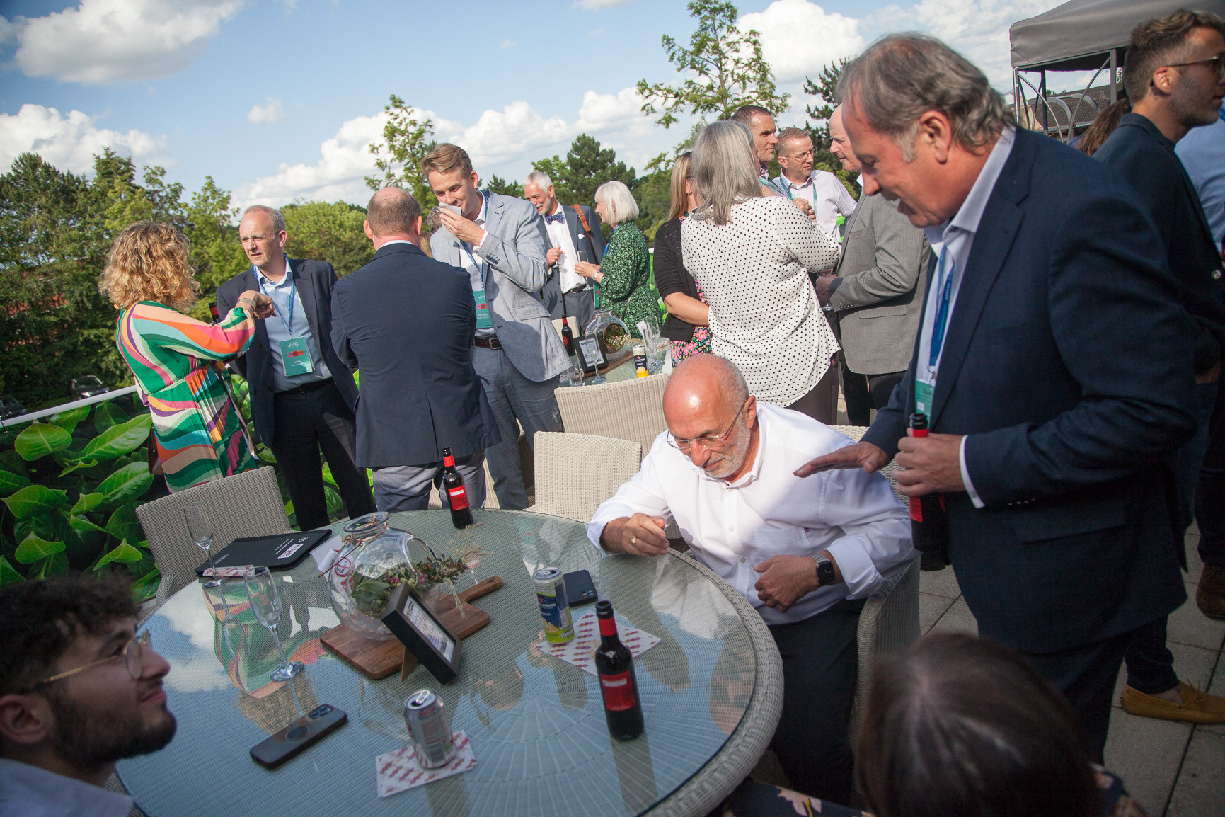 networking-at-the-sky-lounge