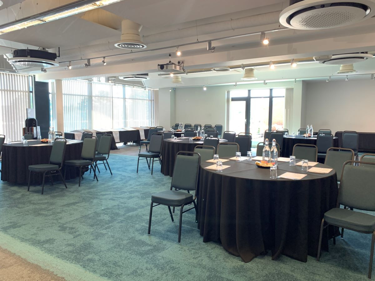 Gallery III conference style